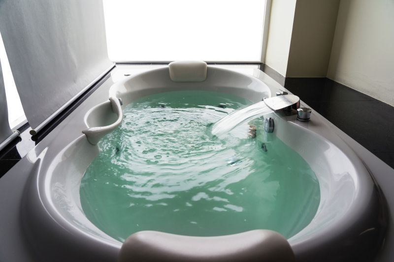 Luxury Spa Style Tub